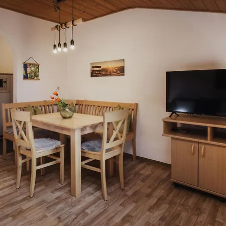 Toellhof And Farm Apartment *