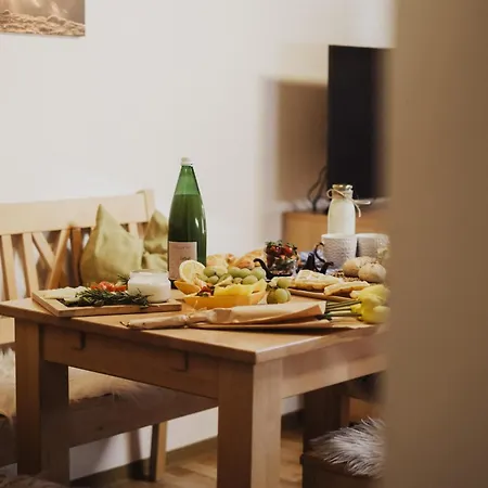 Toellhof And Farm Apartment